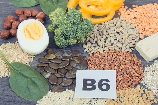 Foods high in vitamin B6, minerals, and fiber that help reduce oxidative stress and support brain health.